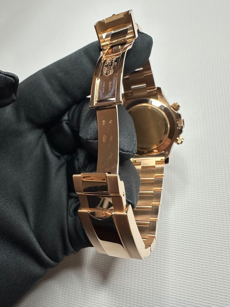 Часы Rolex Daytona Cosmograph 40mm Everose Gold 116505