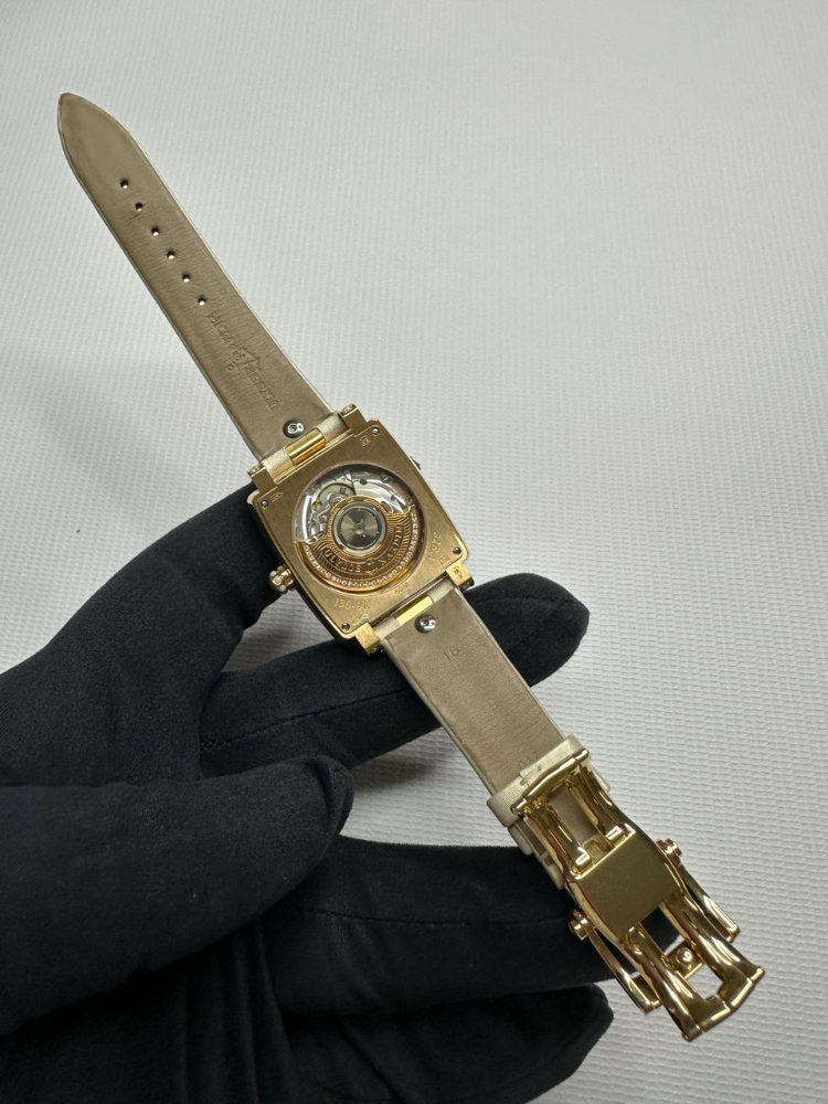 Часы Ulysse Nardin Caprice 136-91FC-301