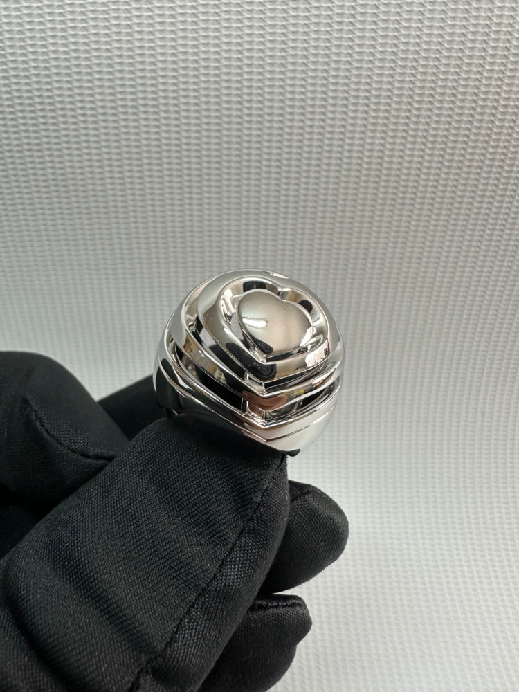 Кольцо Chopard Xtravaganza 827114-1109