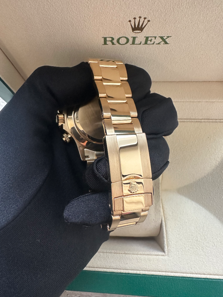Часы Rolex DAYTONA COSMOGRAPH DAYTONA 40MM YELLOW GOLD 116528