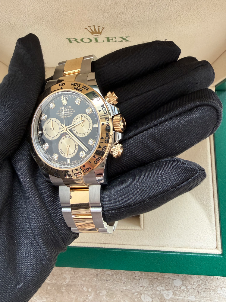 Часы Rolex DAYTONA COSMOGRAPH 40MM STEEL AND YELLOW GOLD 126503-0002