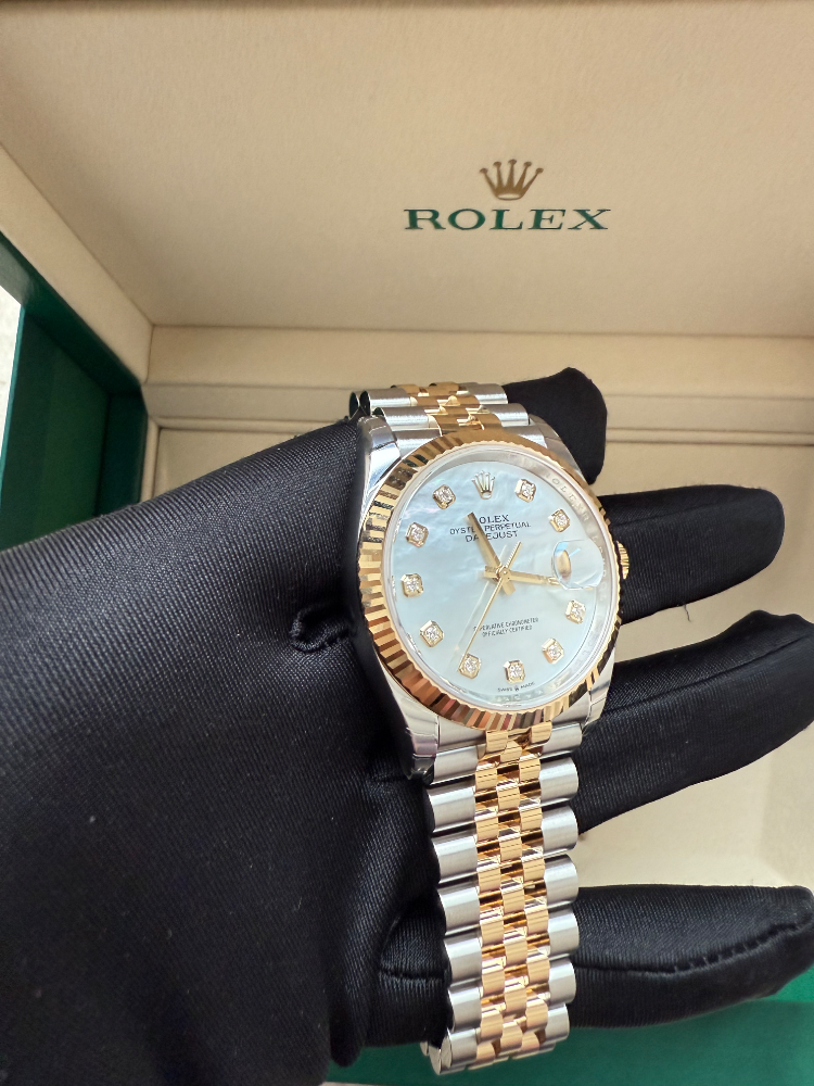Часы Rolex Datejust 36 mm Steel and Yellow Gold 126233-0023