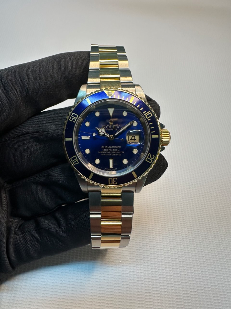 Часы Rolex Submariner Date 40mm 16613