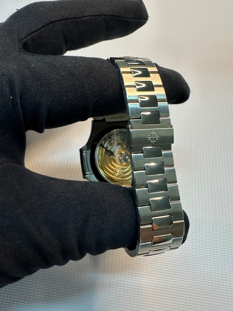 Часы Patek Philippe NAUTILUS 5980/1