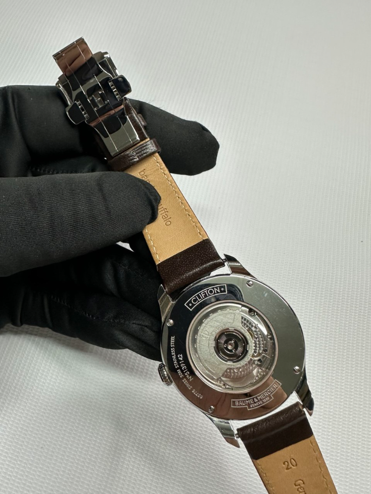 Часы Baume & Mercier Clifton MOA 10205