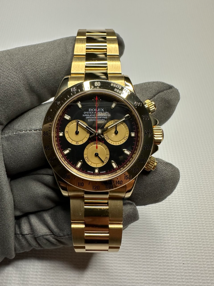 Часы Rolex Cosmograph Daytona 40mm Yellow Gold 116528