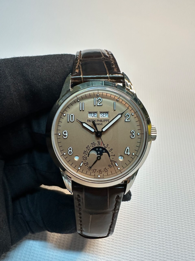 Часы Patek Philippe Grand Complications 5320G-011