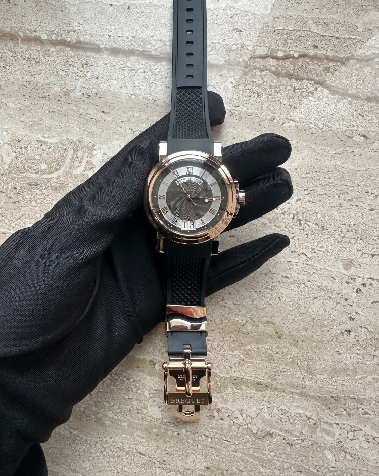 Часы Breguet MARINE 5817BE BIG DATE