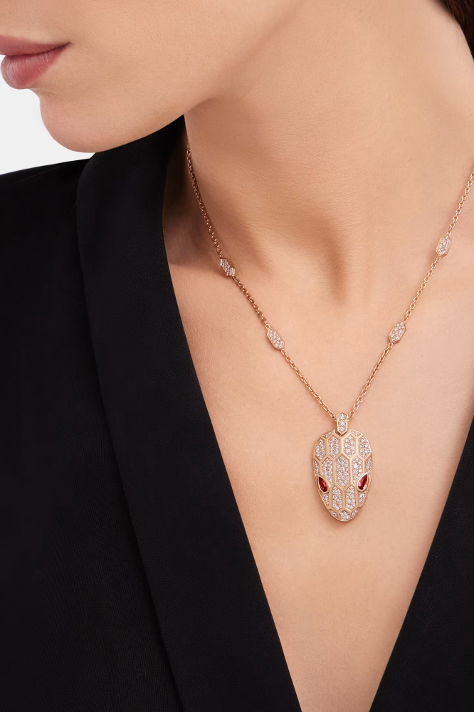 Колье BVLGARI Serpenti Seduttori Necklace 352725