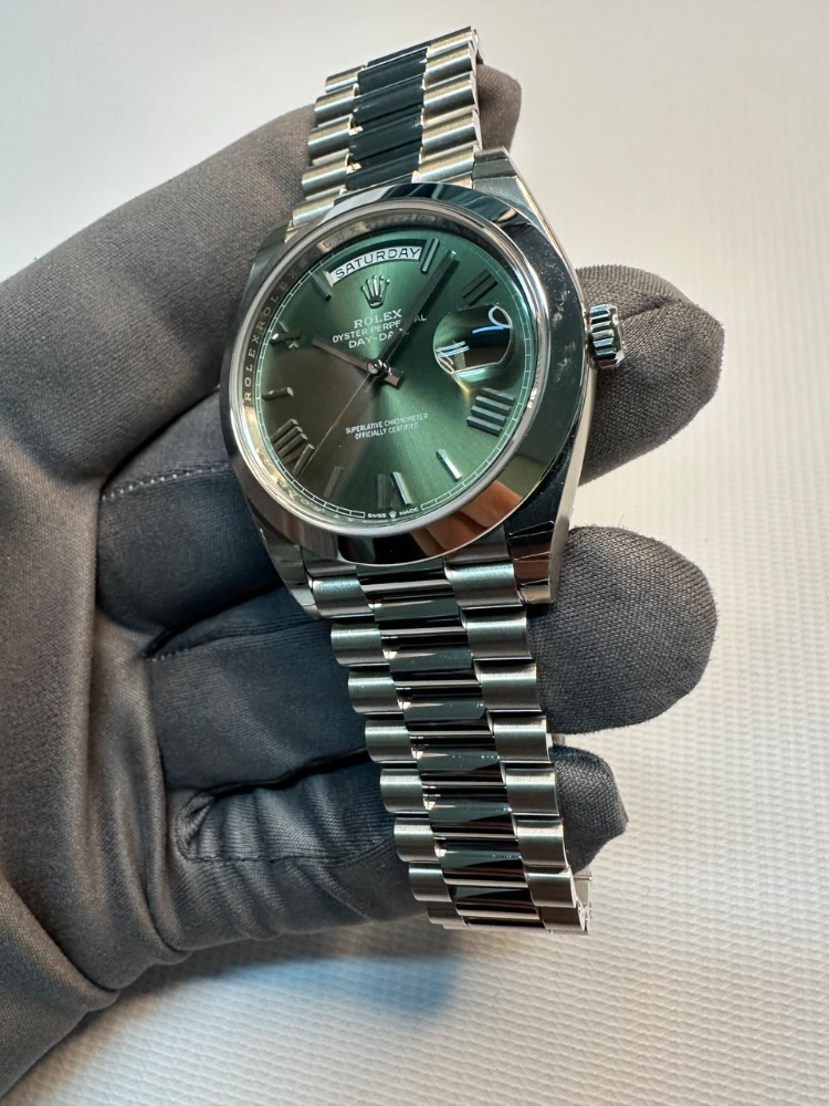 Часы Rolex DAY-DATE 40 MM PLATINUM