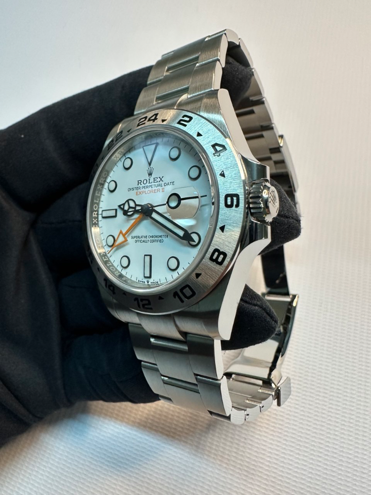Часы Rolex Explorer II 42mm Steel 226570-0001