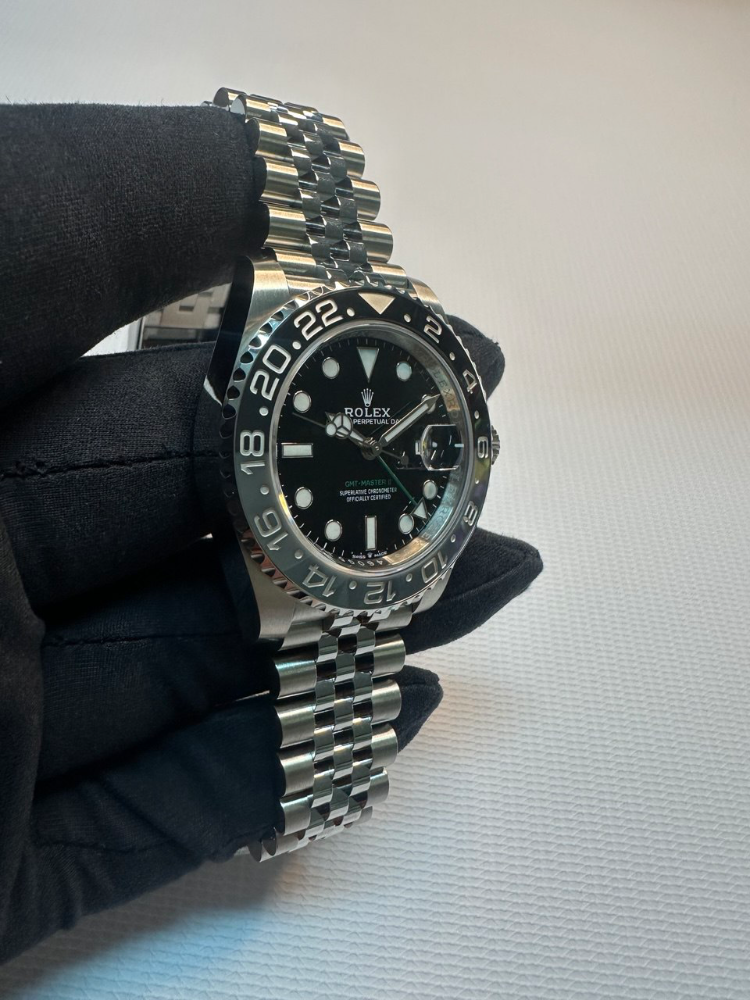 Часы Rolex GMT-Master II 126710GRNR