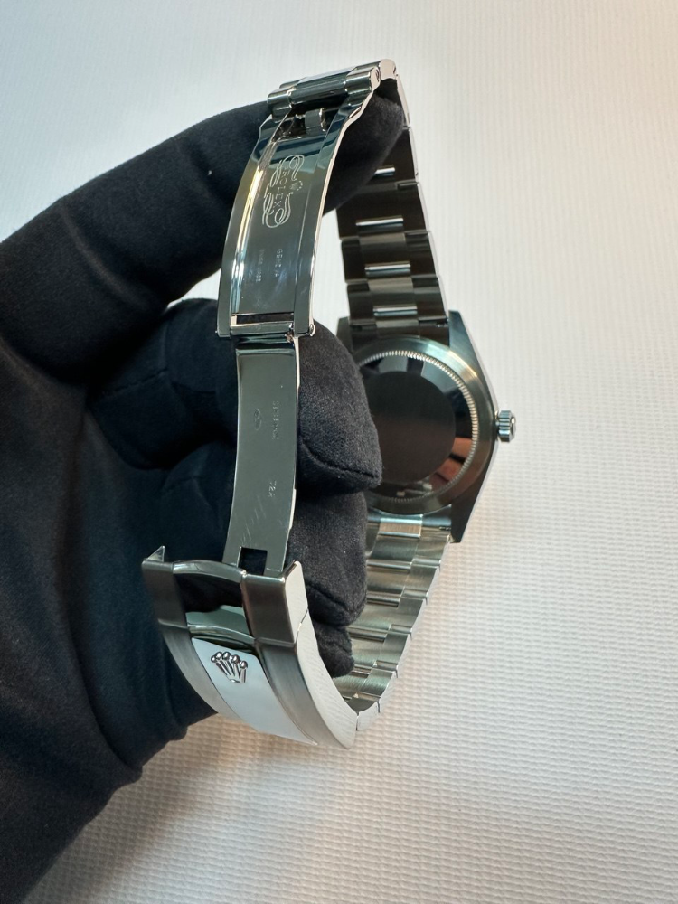 Часы Rolex SKY-DWELLER 42MM STEEL AND WHITE GOLD