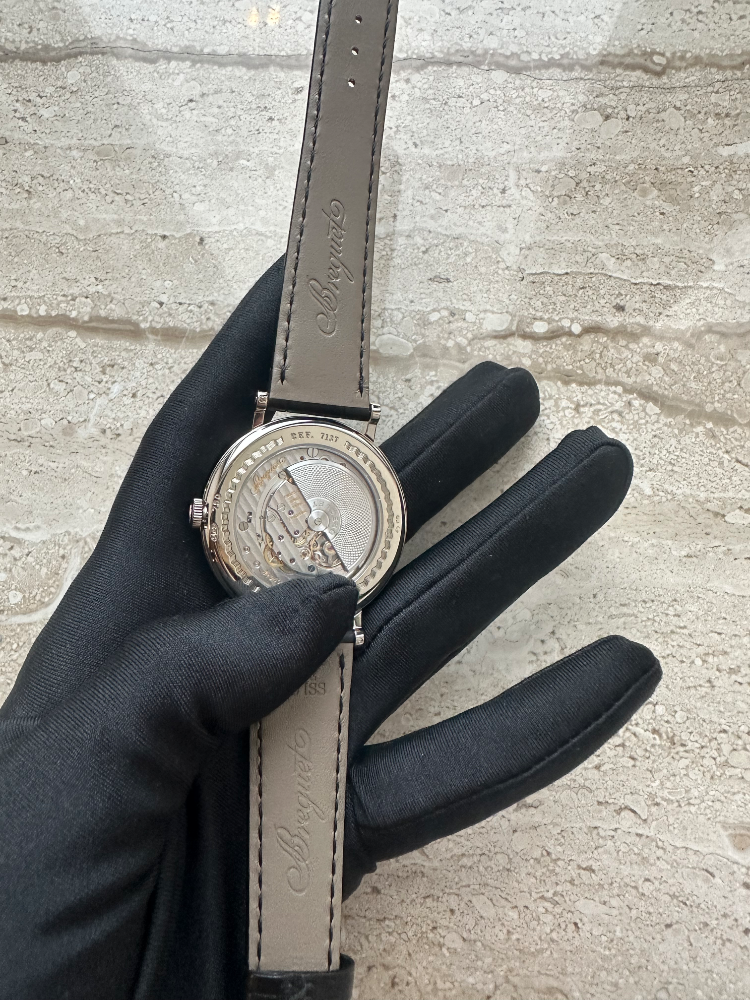 Часы Breguet Classique 7137BB9V6