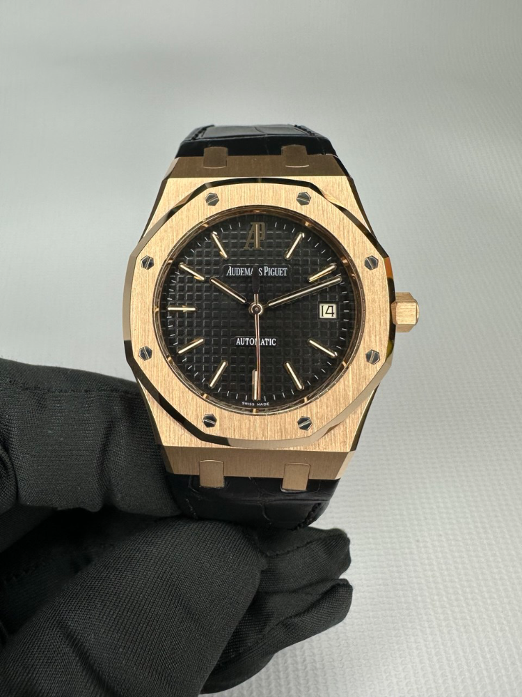 Часы AUDEMARS PIGUET ROYAL OAK SELFWINDING 15300OR.OO.D002CR.01