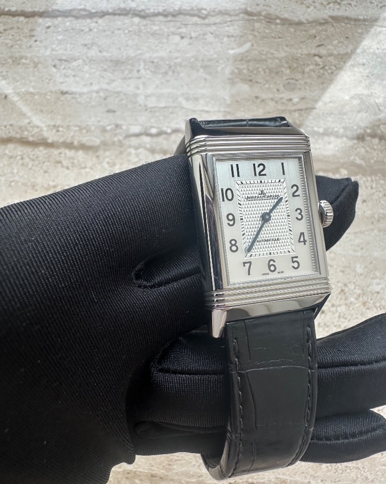 Часы Jaeger LeCoultre Jaeger-LeCoultre Reverso Classic Large 3828420