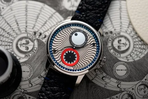 Часы Louis Erard x Konstantin Chaykin Time Eater Tourbillon 42 mm 89241AA91.BVA170