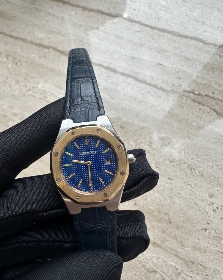 Часы AUDEMARS PIGUET Royal Oak Quartz mix