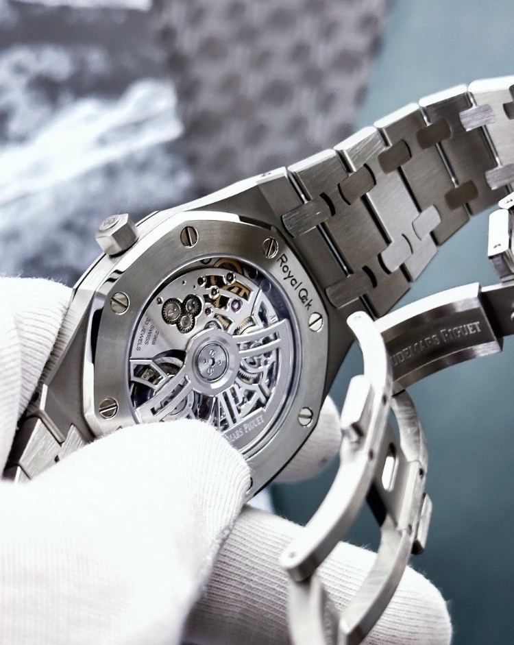 Часы AUDEMARS PIGUET ROYAL OAK Self Winding Flying Tourbillon Extra-Thin (RD 3) 39mm 26670ST.OO.1240ST.02