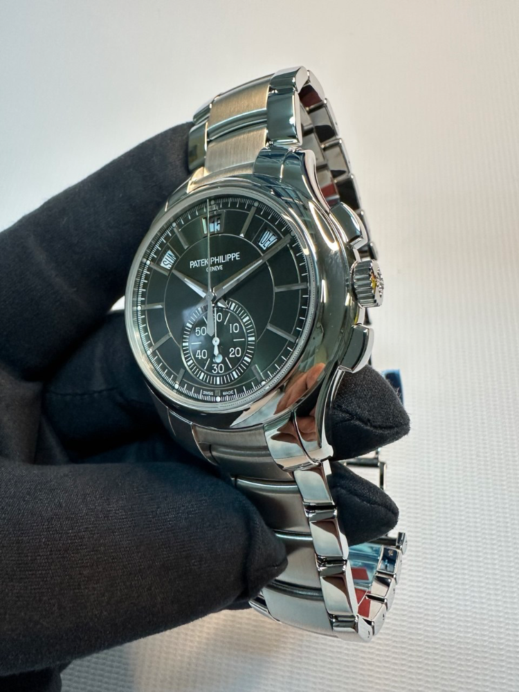 Часы Patek Philippe Complications 5905/1A-001