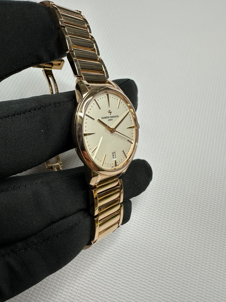 Часы Vacheron Constantin Patrimony Contemporaine Lady Automatic 4100U/110R-B180