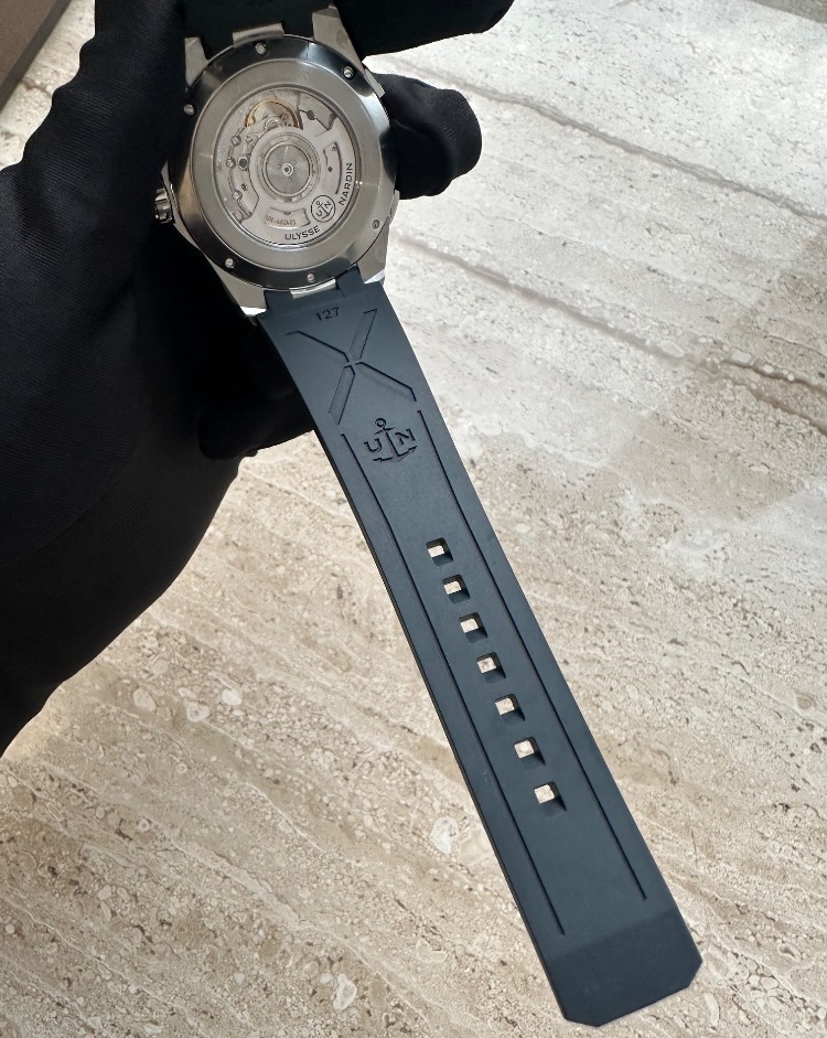 Часы Ulysse Nardin Blast Dual Time 243-20/43