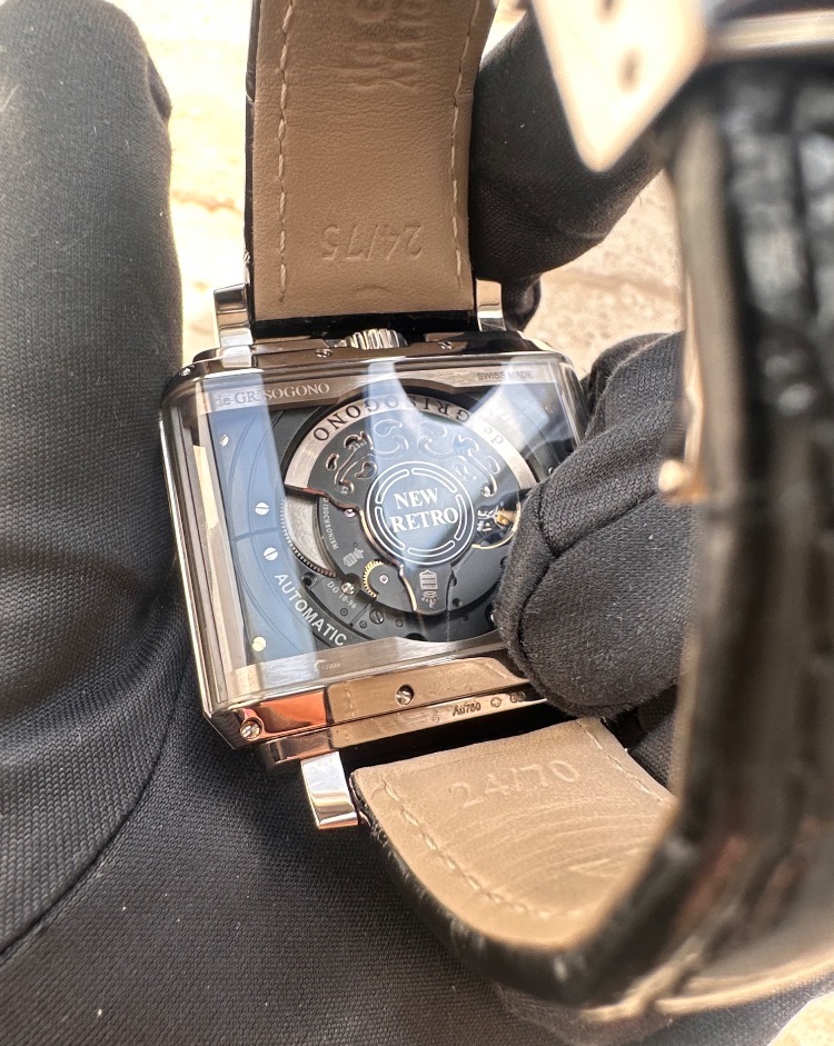 Часы De Grisogono New Retro N04