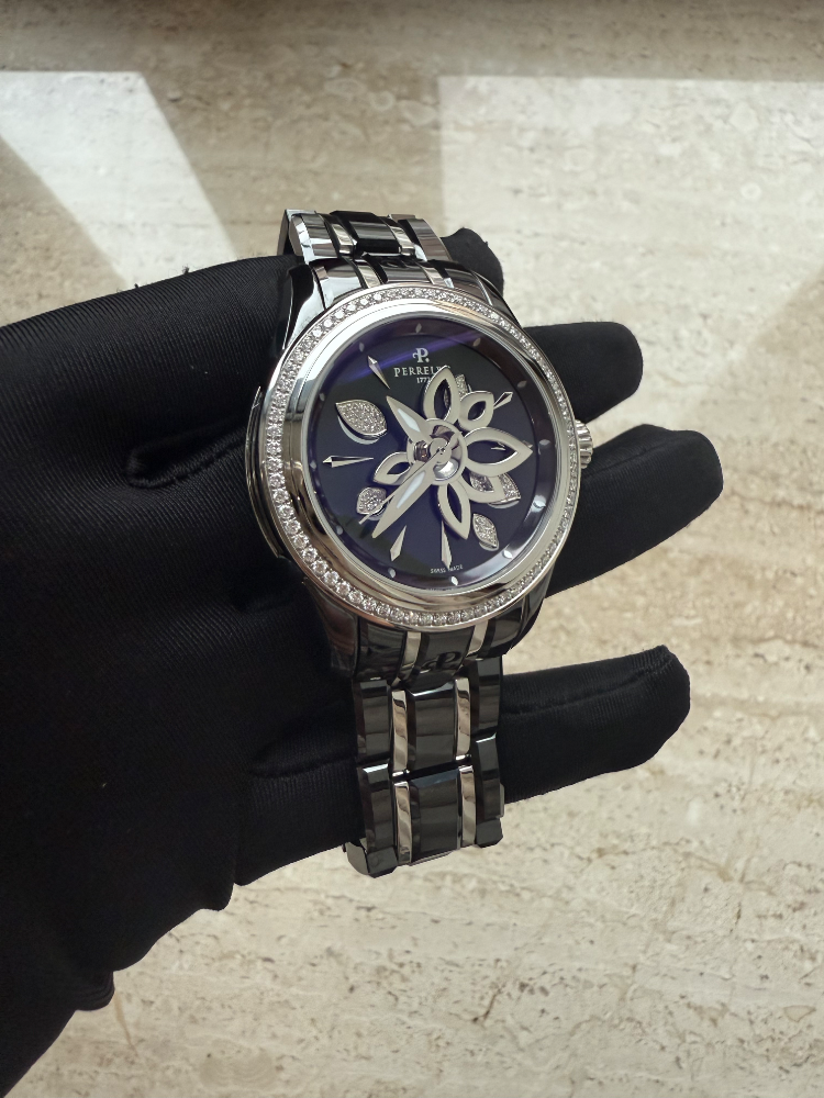 Часы Perrelet Diamond Flower Ceramic A2040