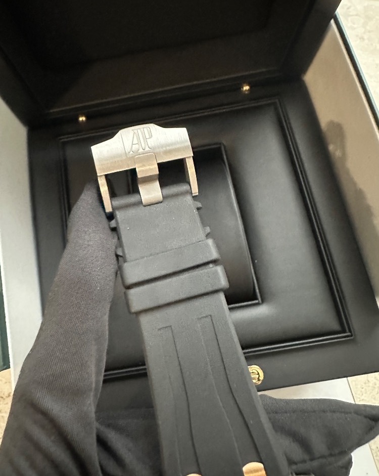 Часы AUDEMARS PIGUET Royal Oak Offshore Chronograph 44mm Pride of Germany 26415CE.OO.A002CA.01