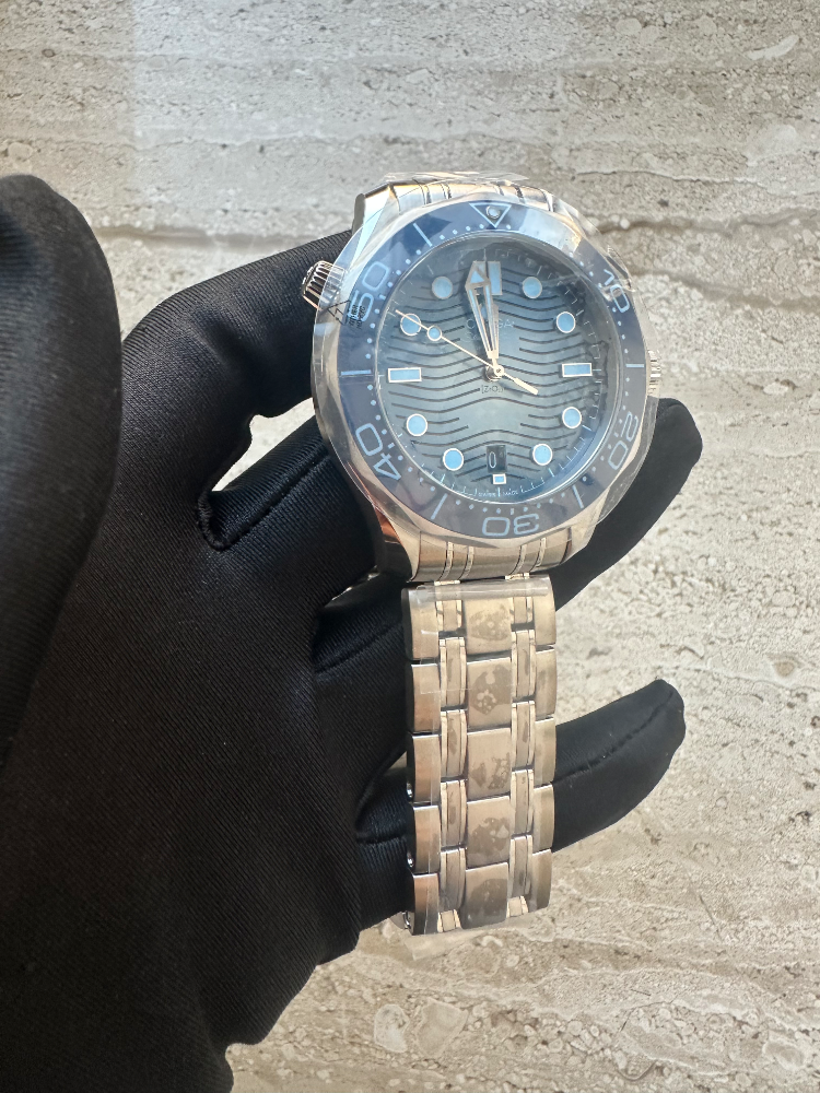 Часы Omega SEAMASTER DIVER 300m 210.30.42.20.03.003 42mm