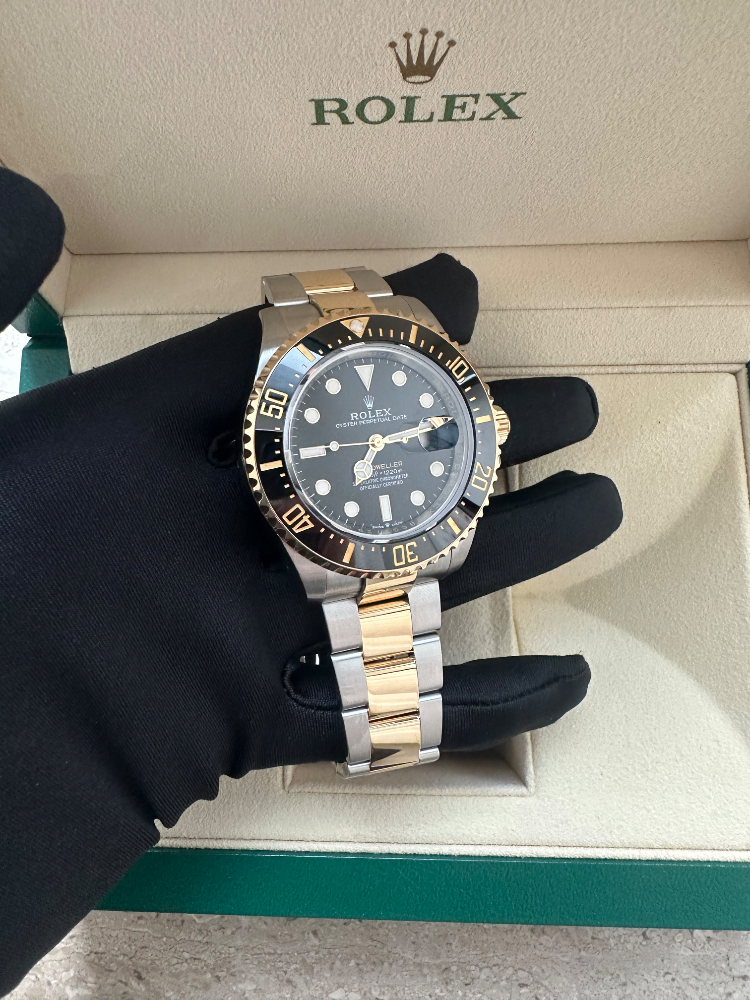 Часы Rolex SEA-DWELLER 126603.