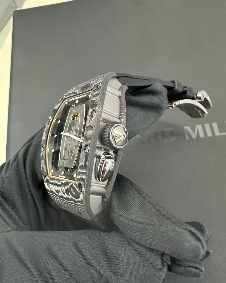 Часы Richard Mille RM 037 CARBON TPT® TITANIUM