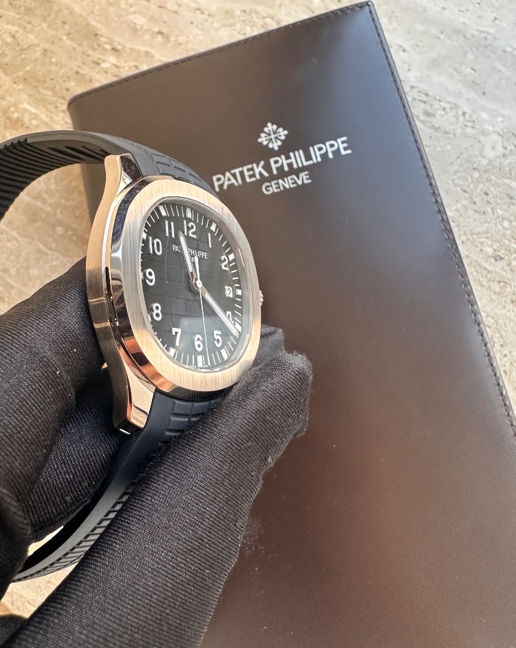 Часы Patek Philippe AQUANAUT 5168G-001