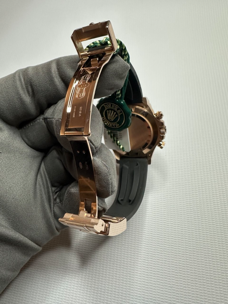 Часы Rolex Daytona Cosmograph 40mm Everose Gold 116515LN
