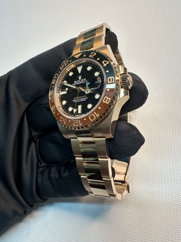 Часы Rolex GMT-MASTER II 40 MM EVEROSE GOLD 126715CHNR-0001
