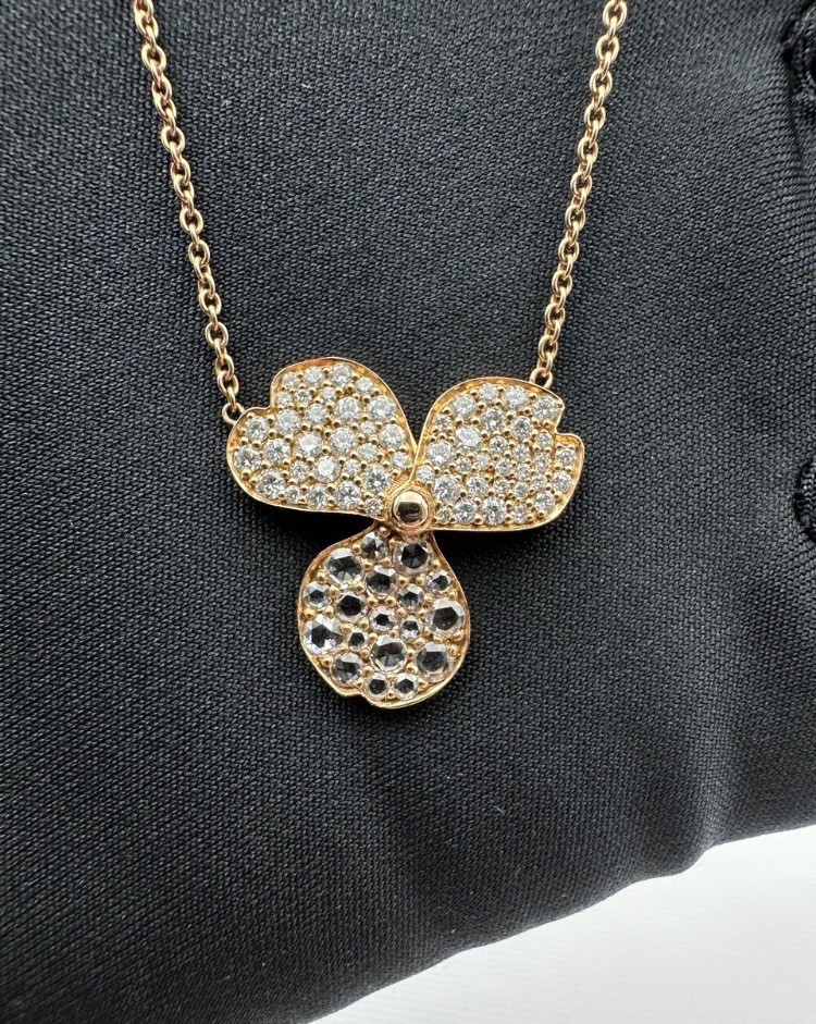 Подвеска Tiffany&Co. Tiffany Paper Flowers в виде соцветия с бриллиантами