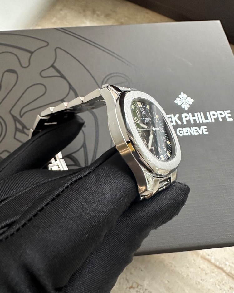Часы Patek Philippe Aquanaut 5066A-001