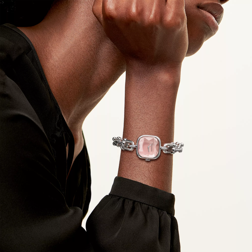 Часы Tiffany&Co Tiffany HardWear Watch in Sterling Silver and Diamonds with Pink Mother-of-pearl