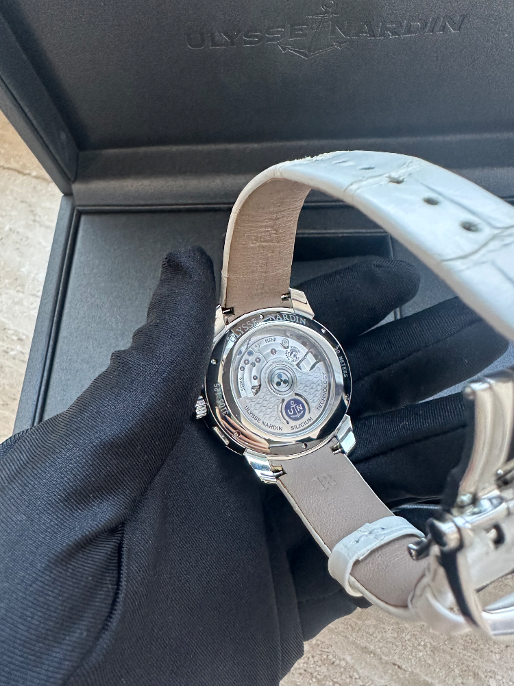 Часы Ulysse Nardin JADE AUTOMATIC 3103-125/E3