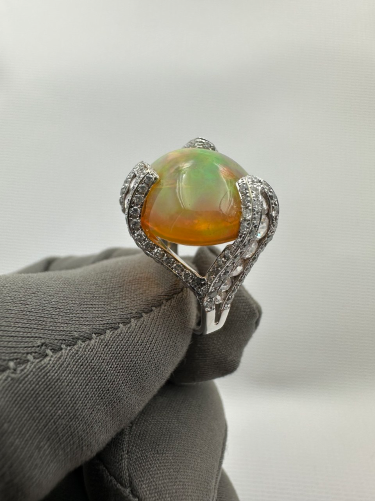 Кольцо RALFDIAMONDS с опалом 18 32ct.