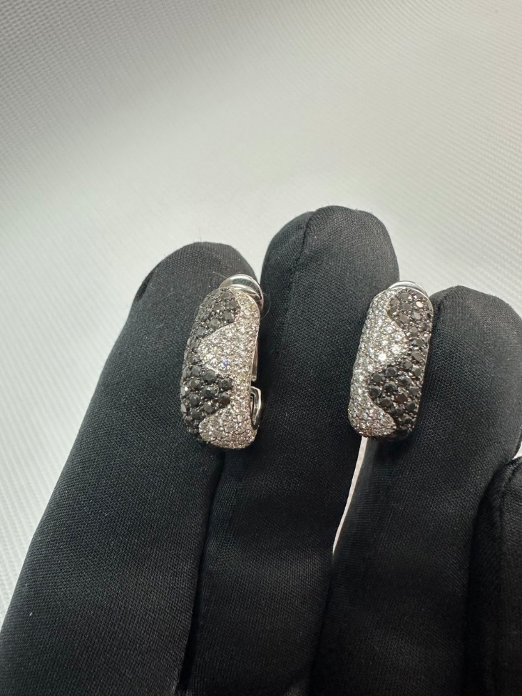 Серьги Chopard Diamonds 844102-1008.