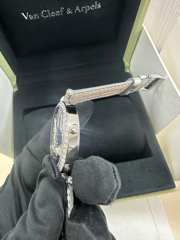 Часы Van Cleef & Arpels Lady Arpels Féerie VCARO8T500