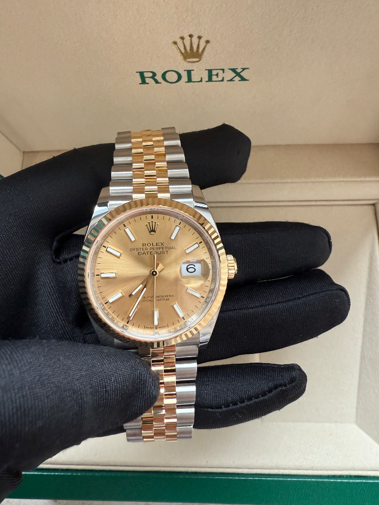 Часы Rolex DateJust 36 mm Steel and Yellow gold 126233-0015