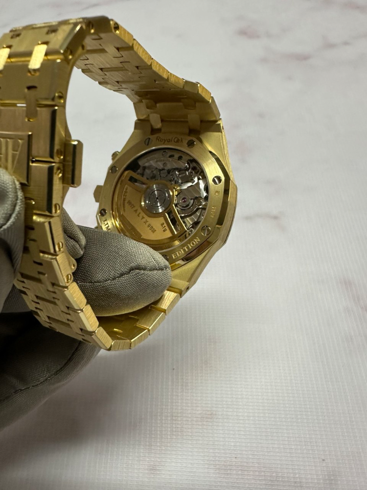 Часы AUDEMARS PIGUET ROYAL OAK AUTOMATIC LIMITED EDITION OF 202 26240BA.OO.1320BA.01