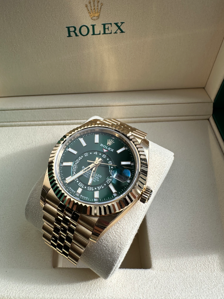 Часы Rolex SKY-DWELLER Yellow Gold 336938-0008