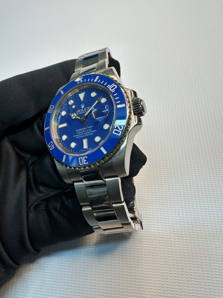 Часы Rolex Submariner White gold 116619LB.