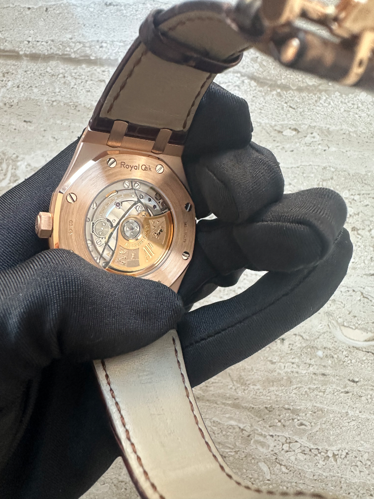 Часы AUDEMARS PIGUET Royal Oak Selfwinding 41 mm 15400OR.OO.D088CR.01