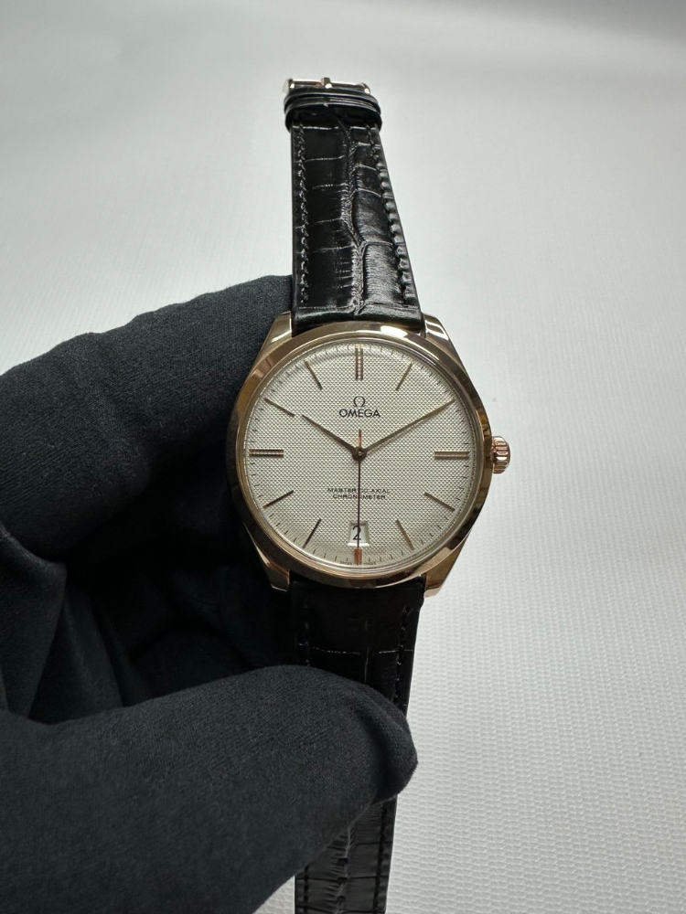 Часы Omega Trésor Master Co-Axial 40 mm 43253402102002