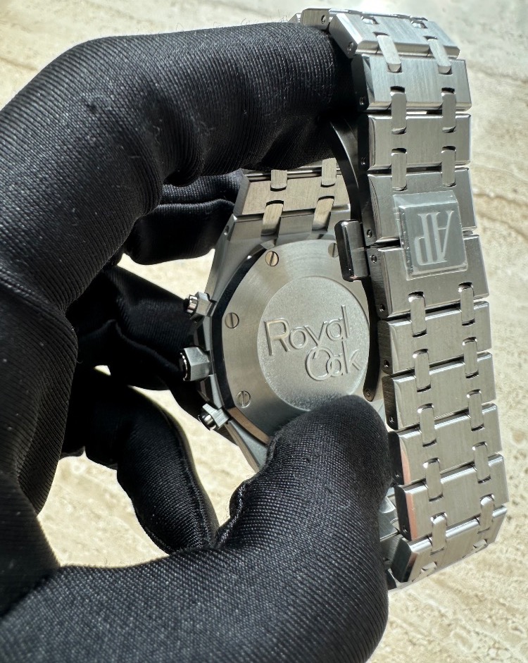 Часы AUDEMARS PIGUET ROYAL OAK CHRONOGRAPH 26715ST.ZZ.1356ST.01