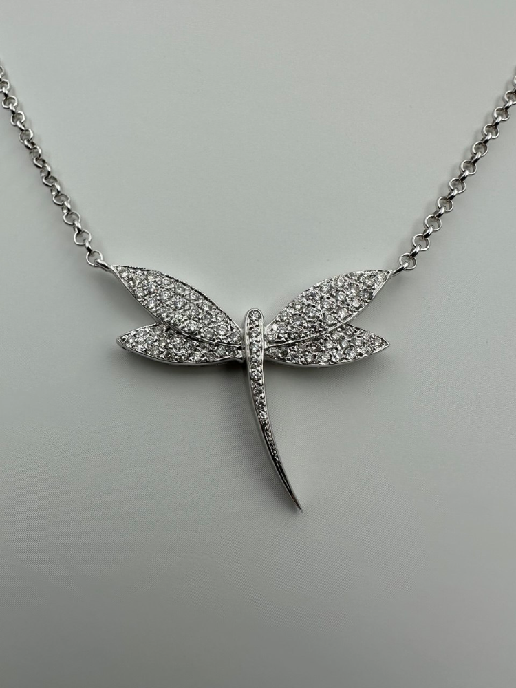 Подвеска No name с бриллиантами.